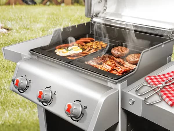 Rewelacyjny grill z płytą żeliwną: sekrety mistrzowskiego grillowania bez porażek