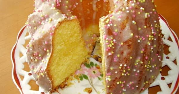 Przepis na babkę cytrynową - pyszny i prosty sposób