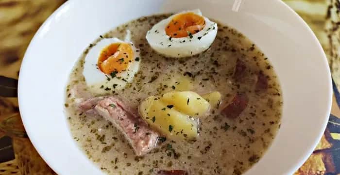 Zurek wielkanocny - tradycyjny przepis, historia, składniki